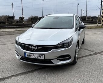 Opel Astra Sports Tourer 1.2 Turbo