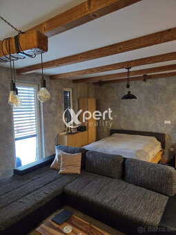 PREDAJ / NOVOSTAVBA - šikovný 1 izbový byt