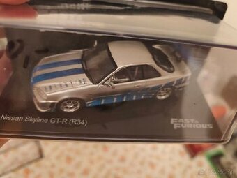 NISSAN SKYLINE GT-R (R34)