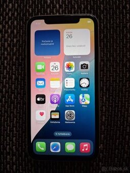 Predám iPhone 11