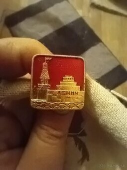 Starožitný Leninov odznak