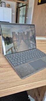 Microsoft Surface Pro 9 – i5 / 8GB / 256GB + klávesnica