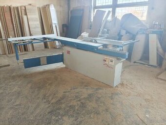 Formatovacia píla s predrezom