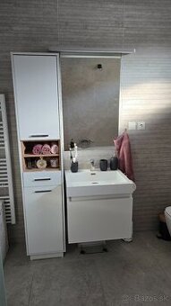 Kúpeľňový nábytok