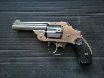 Revolver S&W Safety Hammerless