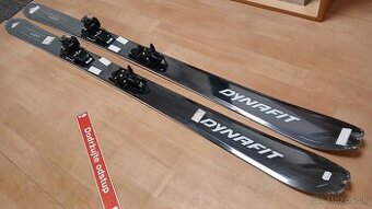 DYNAFIT BLACKLIGHT 95