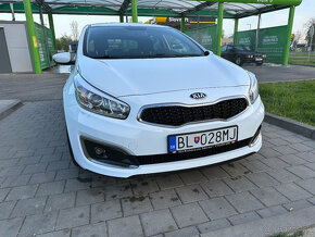 KIA Ceed 1.6 GDI 99kw, benzín, manuál - 1