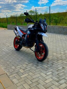 Predam/vymenim KTM 890 SMT