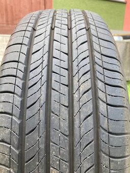 MAXXIS BRAVO HPM5 215/60 R17 M+S