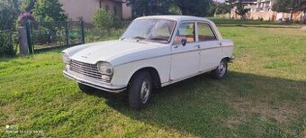 Peugeot 204 benzín ,r.v.:1973 auto je plne pojazdne