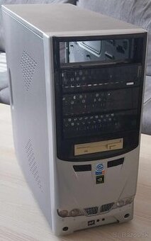 Staršia PC skrinka