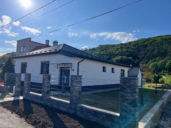 Predám nadštandardný rodinny dom Ptičie