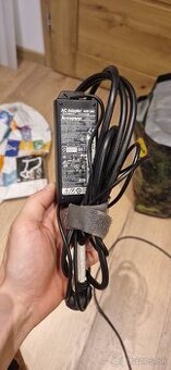 Nabijacka lenovo 20v 65w - 1
