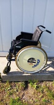 Invalidný vozík odľahčený mechanický