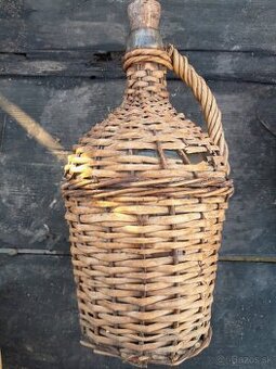 predám demižon 3 L