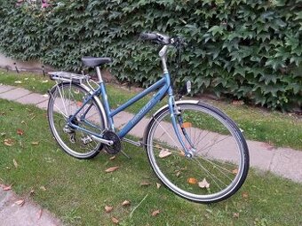 Dámsky trekingový bicykel Herkules 28"