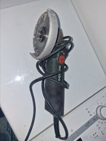 Predám uhlovu brusku metabo