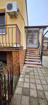 Rodinný dom s predzáhradkou - 1