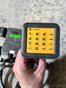 Imobilizer (kodova klávesnica) JCB