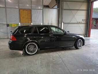 BMW e91 2009