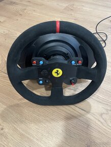 Volant addon Thrustmaster Ferrari 599XX EVO 30 alcantara