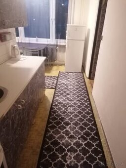 Prenájom, 2i byt, Slnečná ulica, Fončorda, Banská Bystrica.