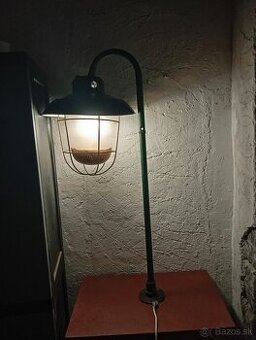 Priemyselná lampa - 1