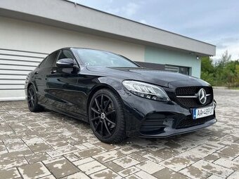 Mercedes Benz C 220d AMG