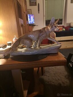 porcelánové sošky zvířat