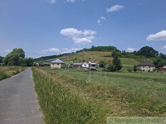 Útulný domček na bývanie alebo chalupu – Lipovany