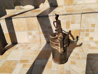 Banícka lampa karbidka