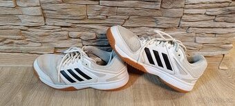 Halové tenisky, v. UK81/2