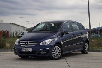 Mercedes B trieda