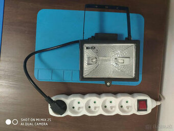 halogénová lampa 130V/150W