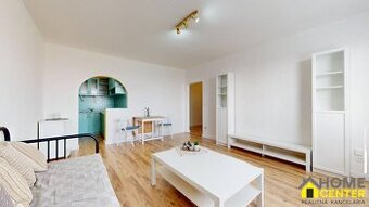 PRENÁJOM: zariadený 2 - izbový byt blízko centra - KOMÁRNO - 1