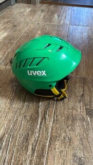 Detska lyziarska, snowboardova prilba UVEX