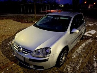 Volkswagen Golf 5 1,4i 55KW Benzín, M5, COMFORT"LINE,