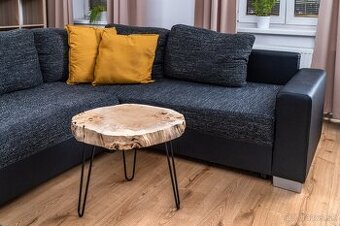 Masívny konferenčný stolík (ručná výroba )