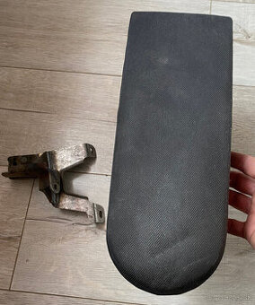 Lakťová opierka na Škoda Octavia 1 šedá