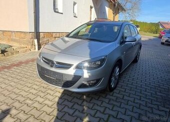 Opel Astra 1,4i / 103kw . Tažné serviska benzín manuál