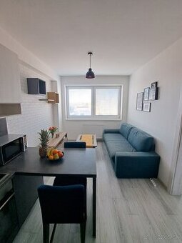 ZNOVU AKTUÁLNE.. 1,5 izbový moderný byt - 1