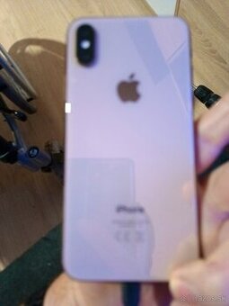 Predám iphone xr plne funkcný dobra vzdrž baterie