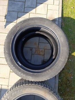 Zimné gumy R17 215/55 Debica Frigo HP2