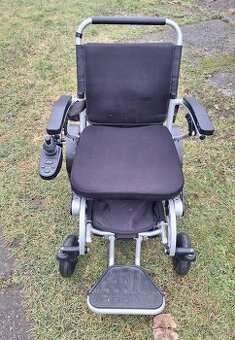 Elektrický invalidný vozík- FreedomChair