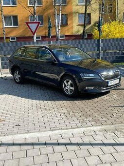 Skoda Superb 2.0L DSG