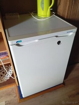 Chladnička s mrazničkou