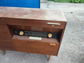 Staré rádio tesla