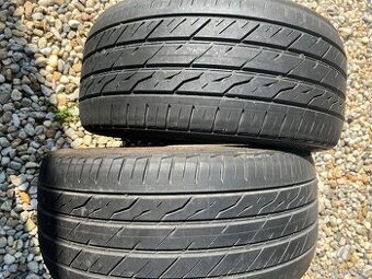 Pneu 245/35/19
