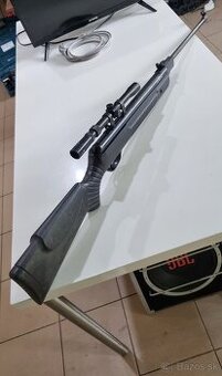 vzduchovka Hatsan MOD.80,zameriavač