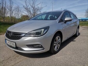 Opel Astra Sports Tourer Combi